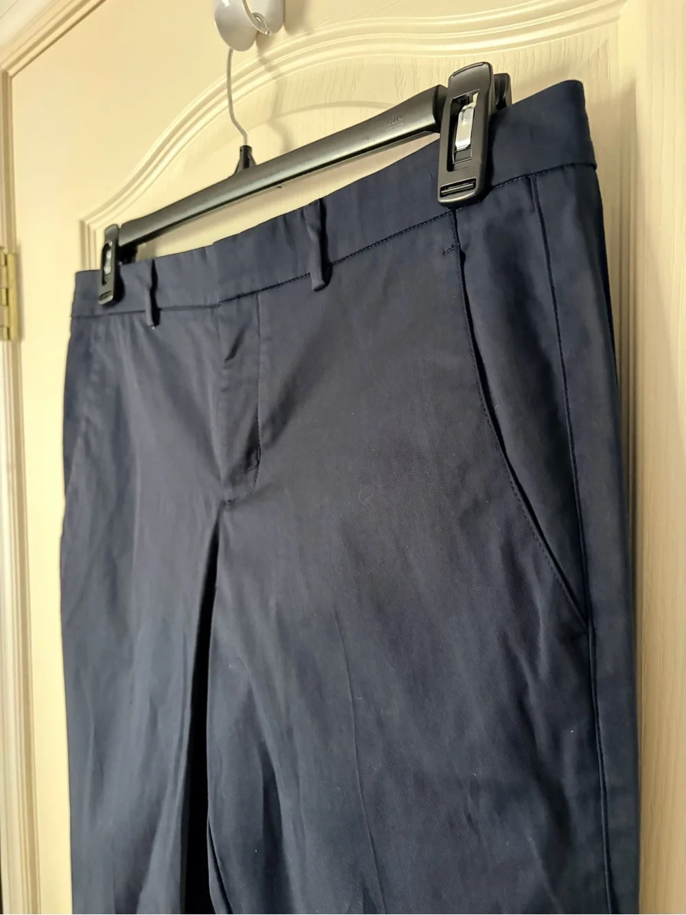 NWT Vince Women’s Side Strap Navy Mid Rise Trouser Pants, Size 12
